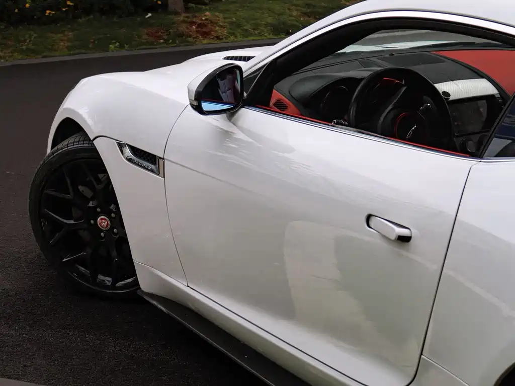 Jaguar F-TYPE — миниатюра 8