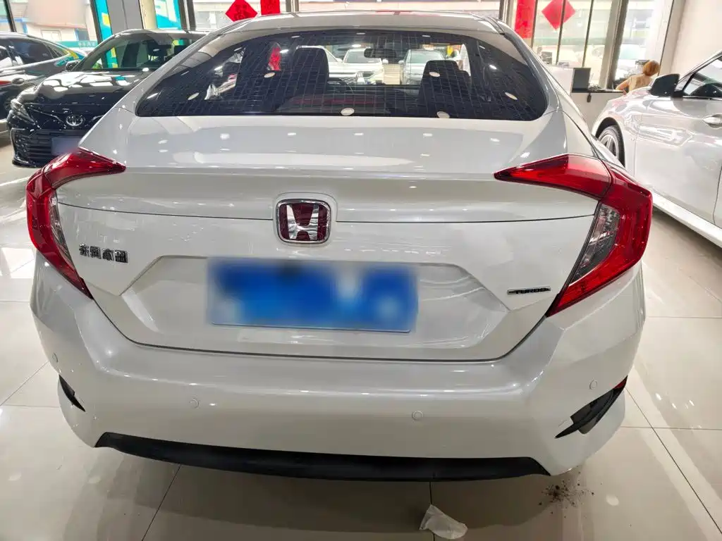Honda Civic 2016 180TURBO CVT Comfort