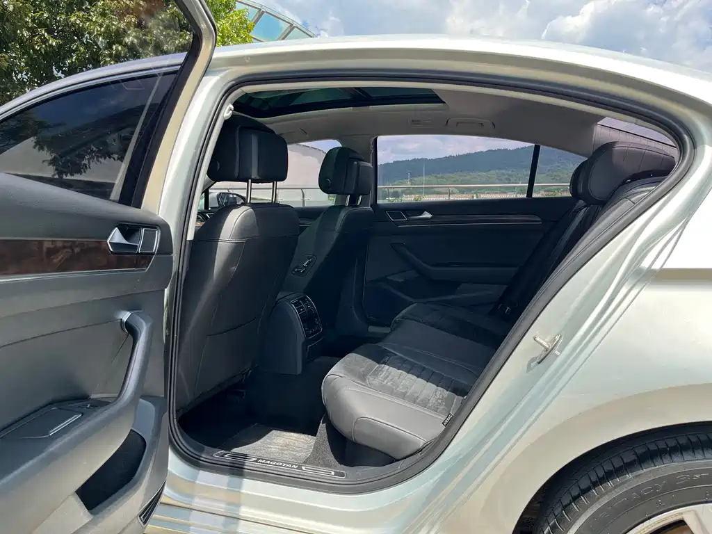 Volkswagen Magotan — миниатюра 5