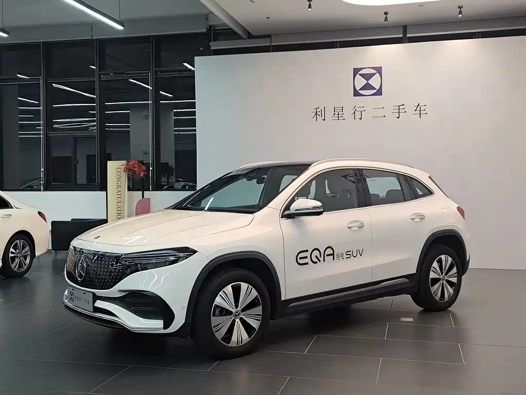 Mercedes-Benz EQA