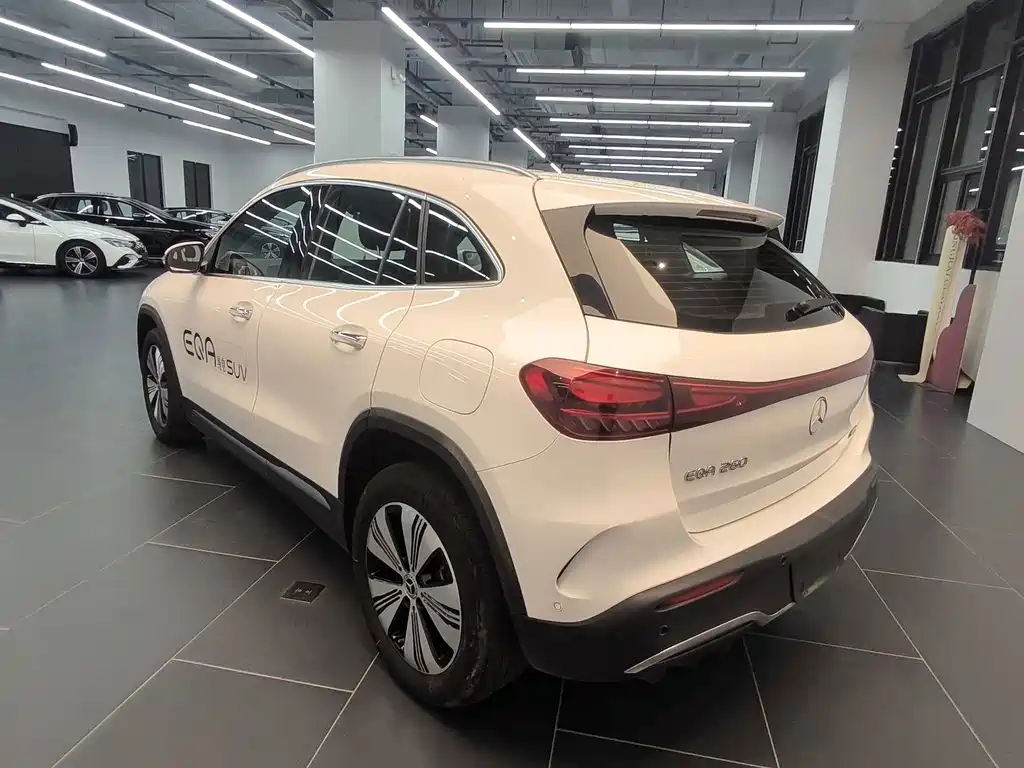 Mercedes-Benz EQA — миниатюра 4