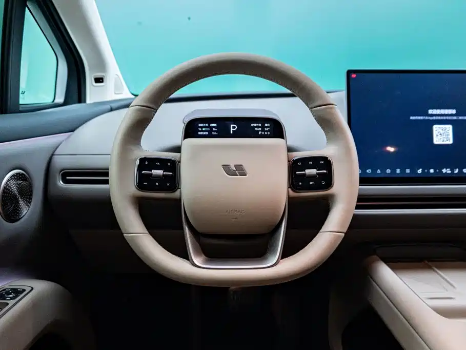 Li Auto Идеальный I8 — миниатюра 12