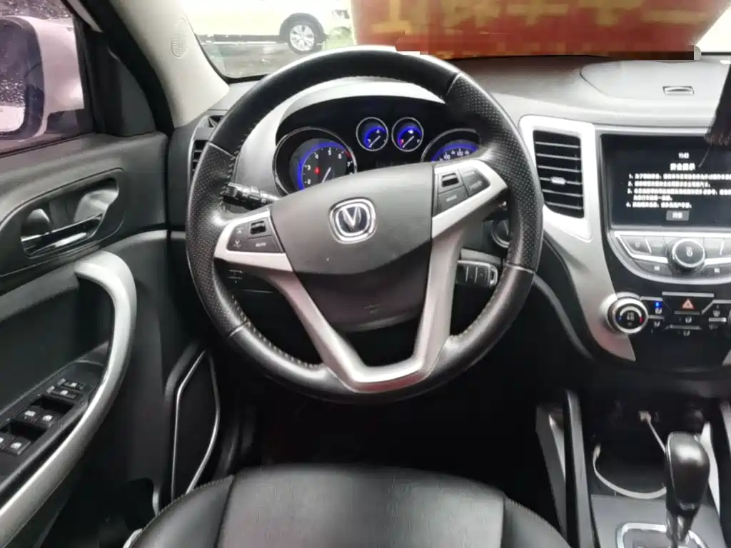 Changan CS35 — миниатюра 15