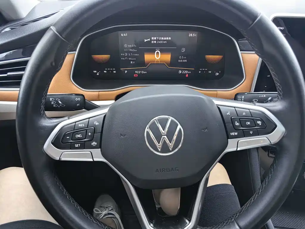 Volkswagen Bora — миниатюра 12