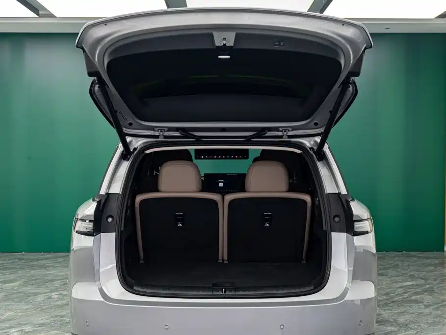 Li Auto Идеальный I8 — миниатюра 6