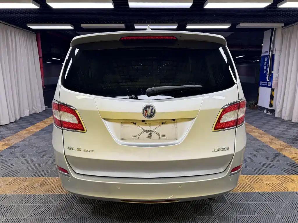 Buick GL8 — миниатюра 15