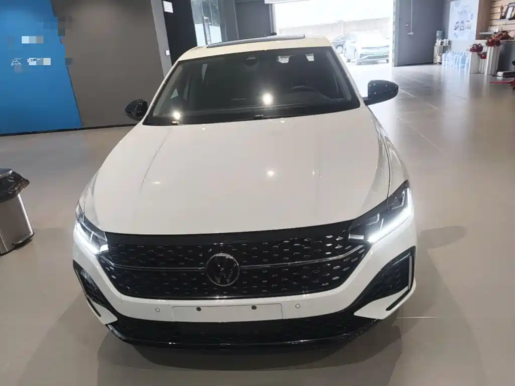 Volkswagen Lavida 2024 300TSI DSG Lead