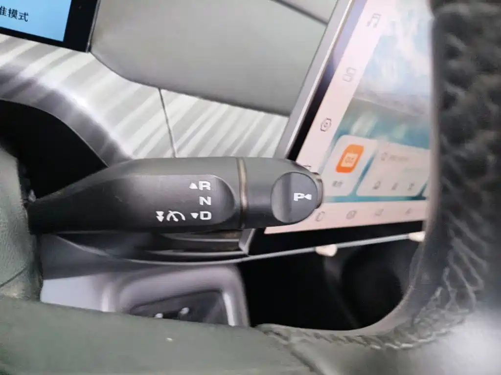 Baojun Yunduo — миниатюра 14