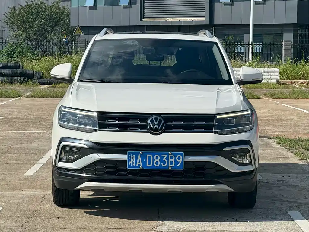 Volkswagen T-Cross — миниатюра 2