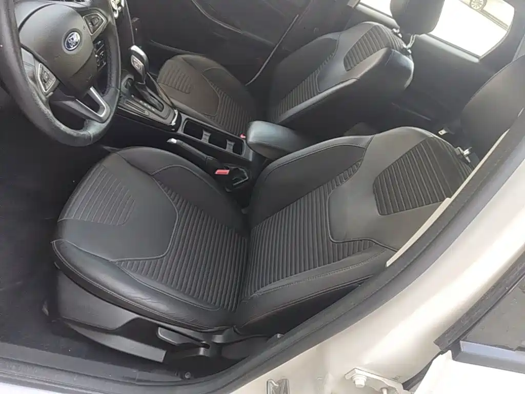 Ford Focus — миниатюра 15