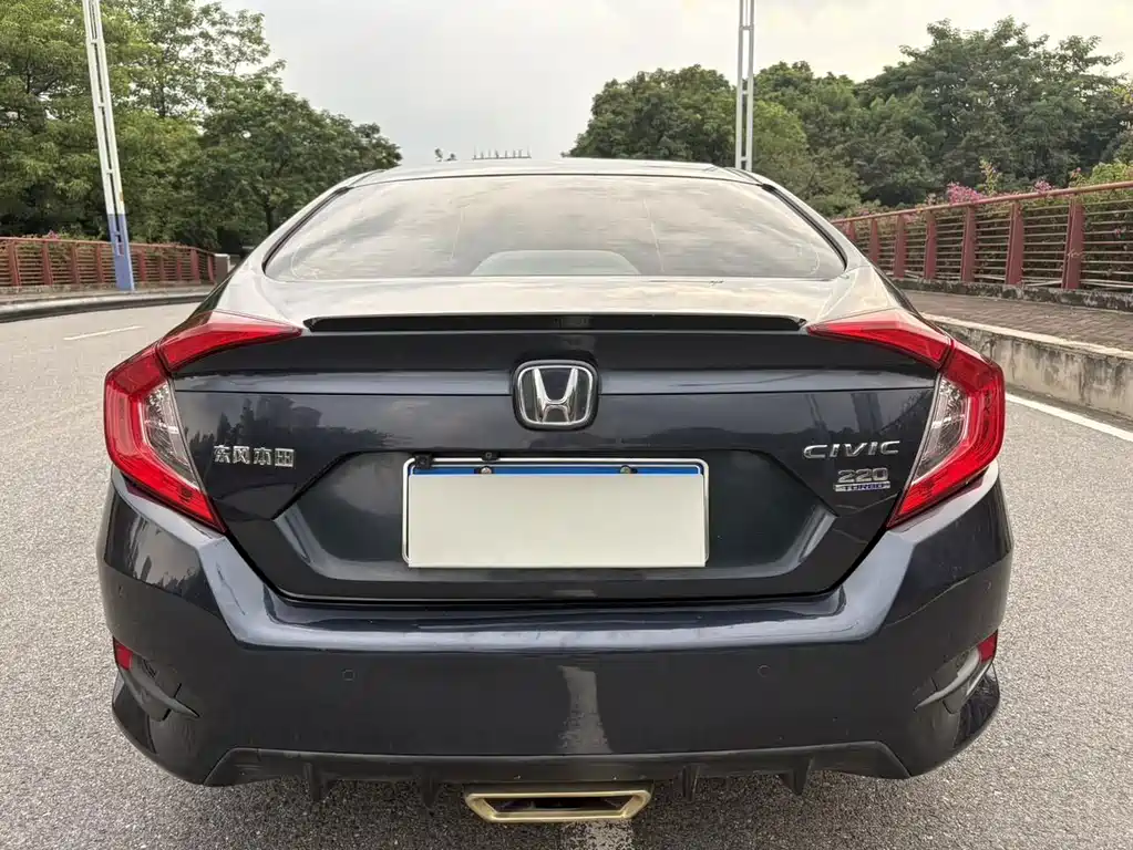 Honda Civic — миниатюра 5
