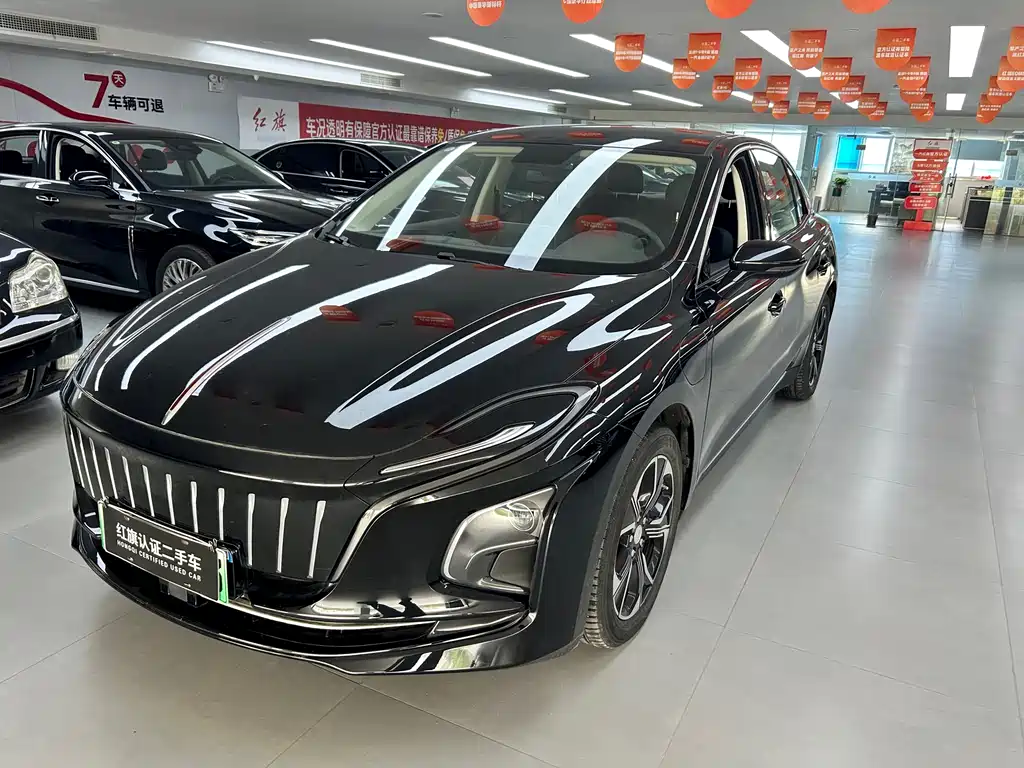 Hongqi Hongqi E-QM5 2024