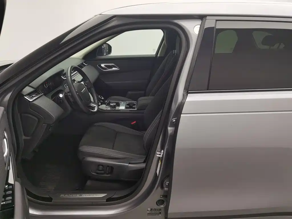 Land Rover Velar — миниатюра 10