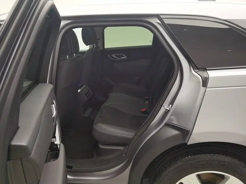 Land Rover Velar — миниатюра 15