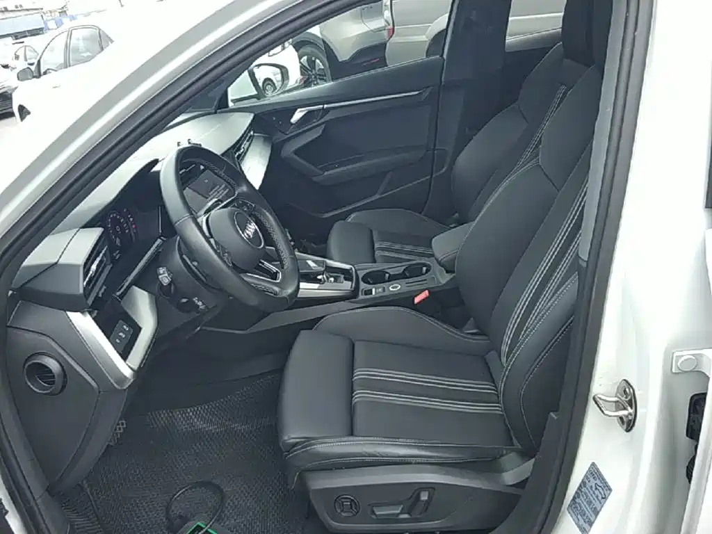 Audi A3 — миниатюра 15