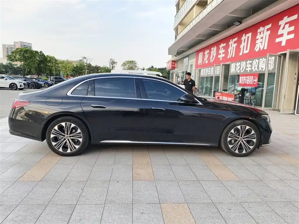 Mercedes-Benz E-Class E 2026 E 300 L Luxury