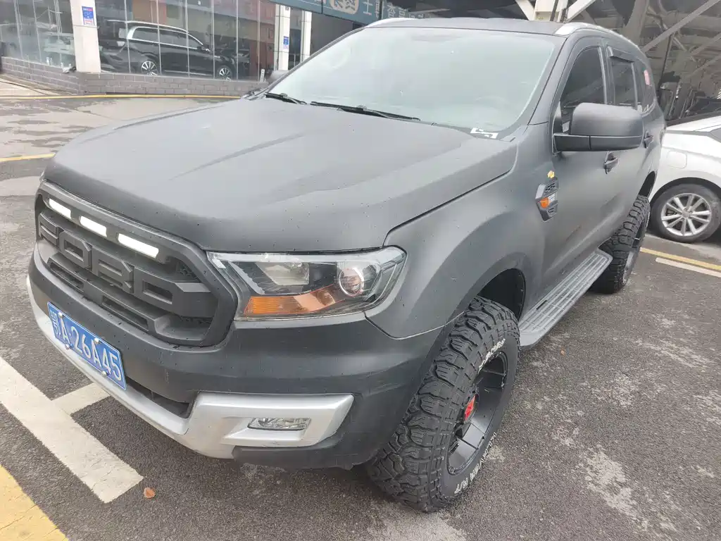 Ford Everest