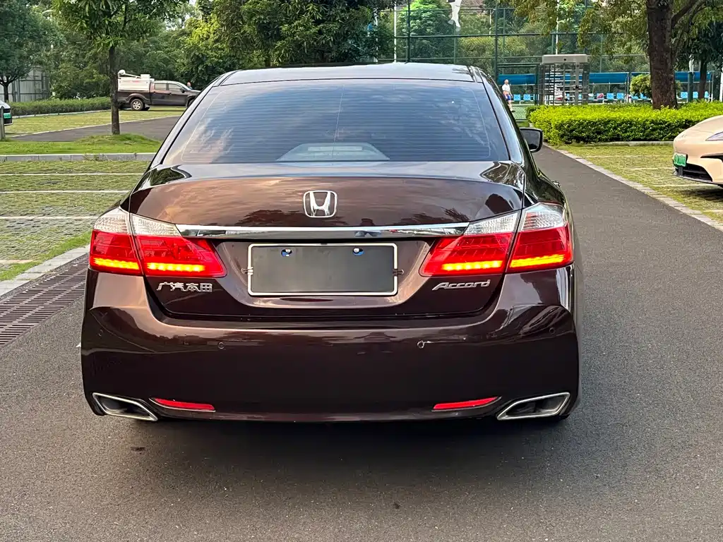 Honda Accord 2014 2.0L EX Luxury