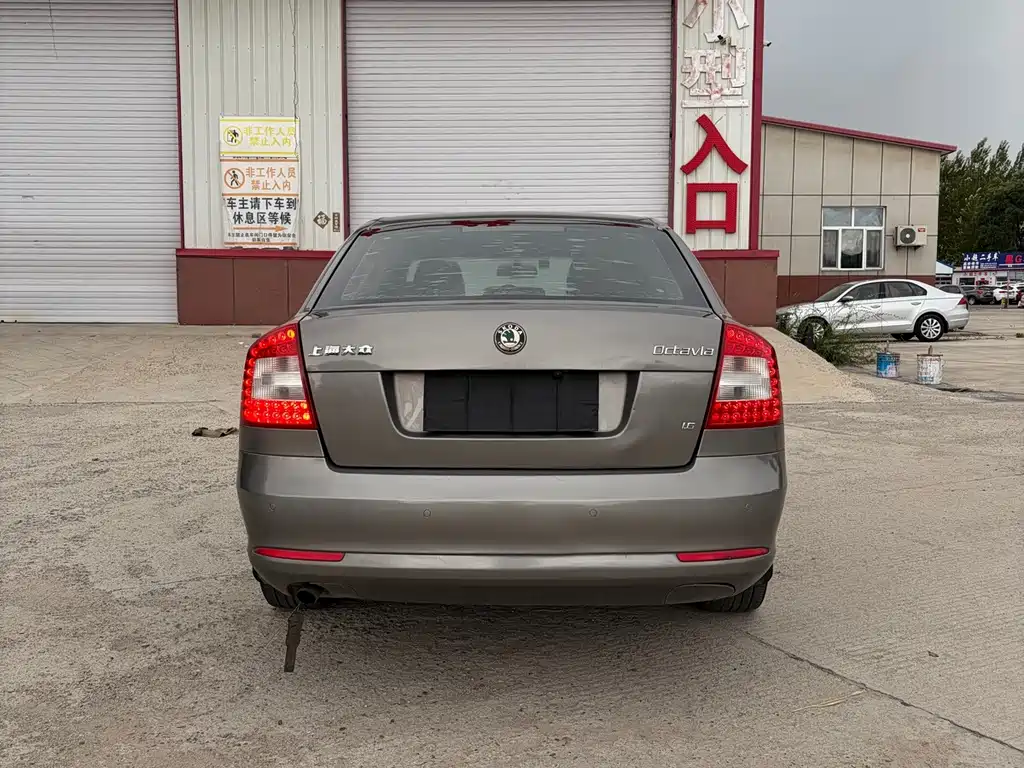 Skoda Octavia — миниатюра 8