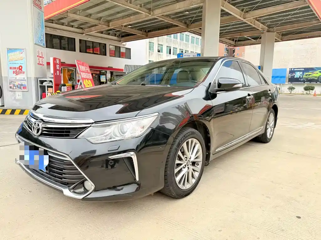 Toyota Camry 2017