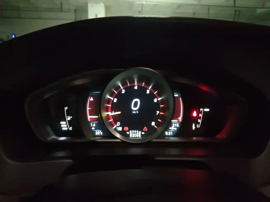 Volvo V40 — миниатюра 12