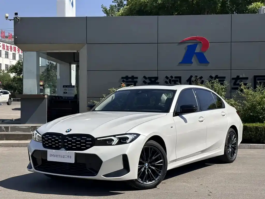BMW 3 Series 2025