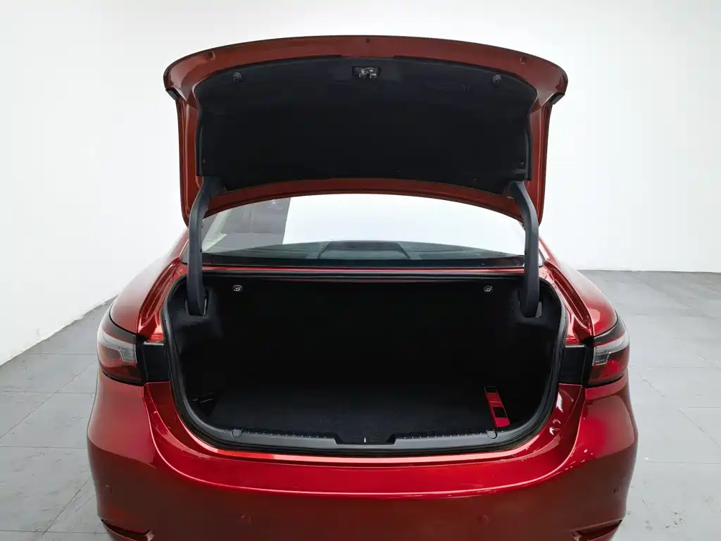 Mazda Atenza — миниатюра 16