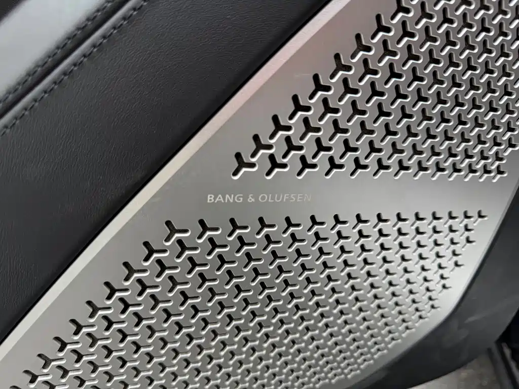 Lamborghini Urus — миниатюра 5