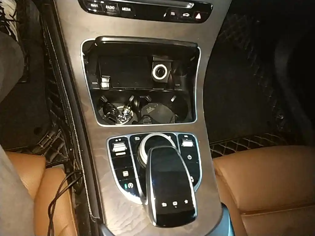 Mercedes-Benz GLC — миниатюра 14