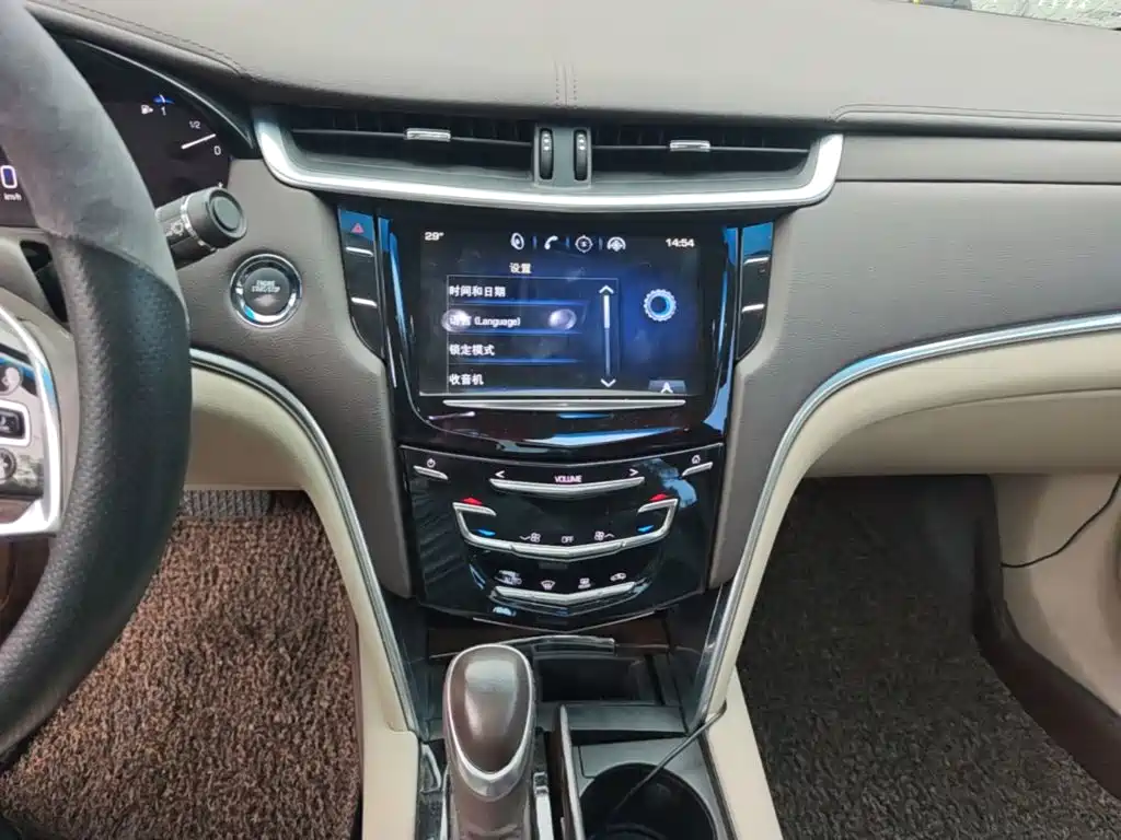 Cadillac XTS — миниатюра 18