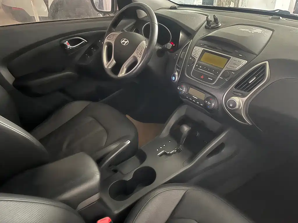 Hyundai ix35 — миниатюра 9