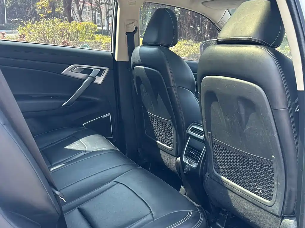 GEELY AUTOMOBILE BOYUE