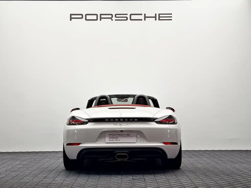 Porsche 718 2023 Boxster 2.0T