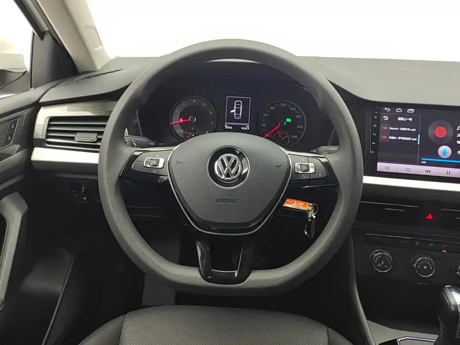 Volkswagen Lavida — миниатюра 15