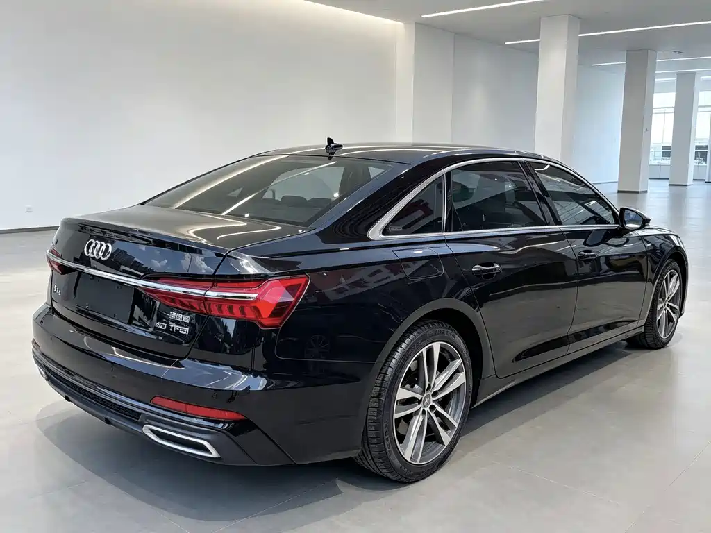 Audi A6L — миниатюра 5