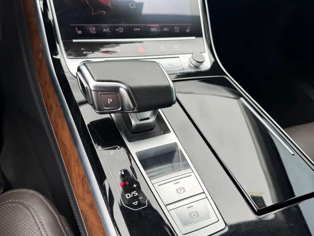 Audi A8 — фотографии объявления, Фото 21