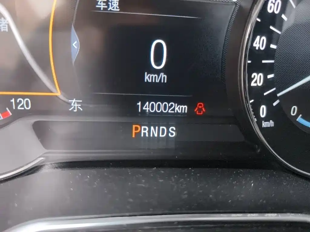 Ford Mondeo — миниатюра 8