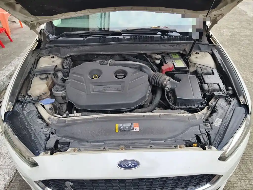 Ford Mondeo — миниатюра 16