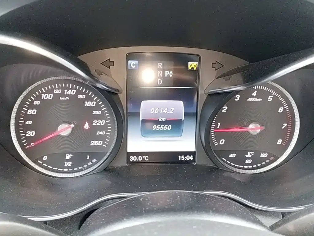Mercedes-Benz C-Class (Import) — миниатюра 12