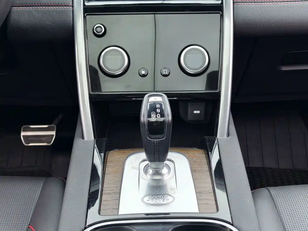 Land Rover Discovery Sport — миниатюра 29