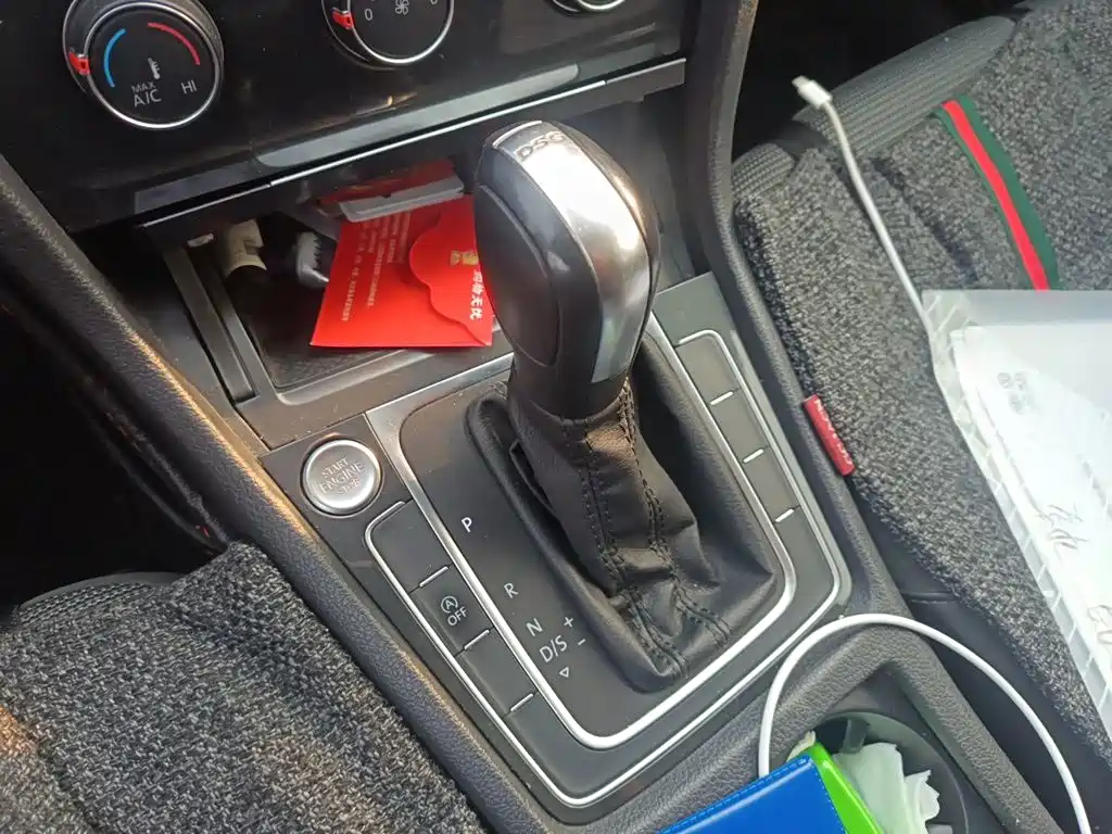 Volkswagen Golf — миниатюра 15