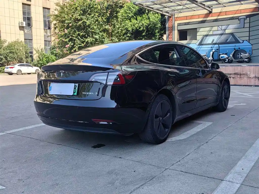 Tesla Model 3 — фотографии объявления, Фото 16