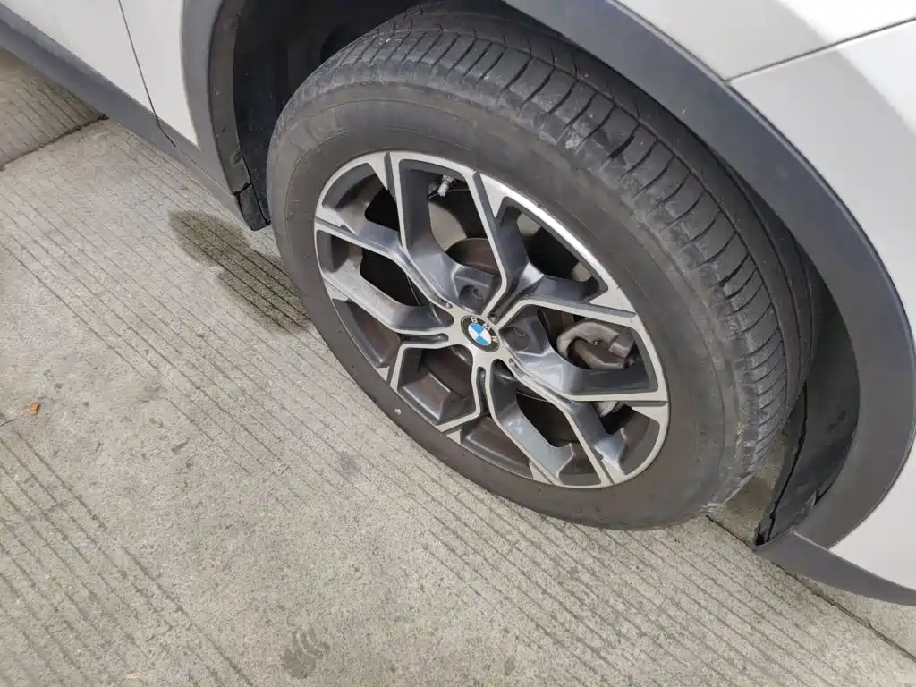 BMW X1 — миниатюра 8