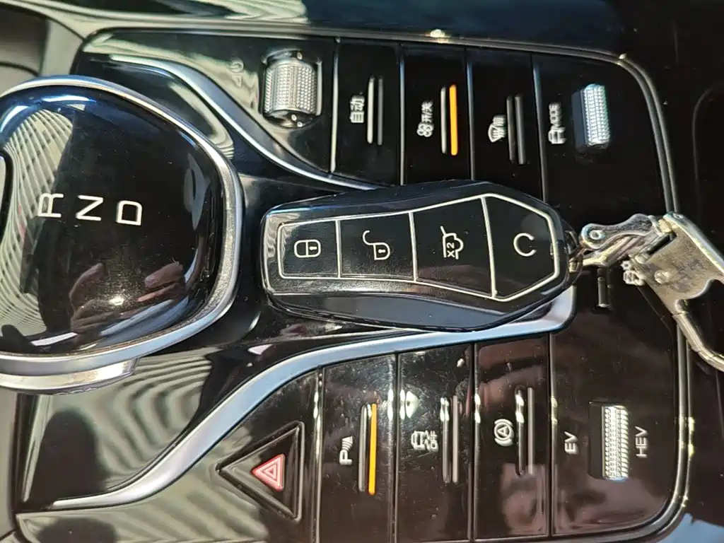 BYD Qin PLUS — миниатюра 9