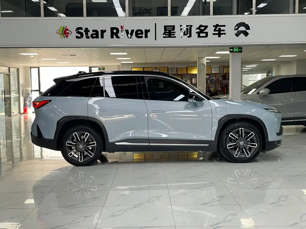 NIO ES6 — миниатюра 4