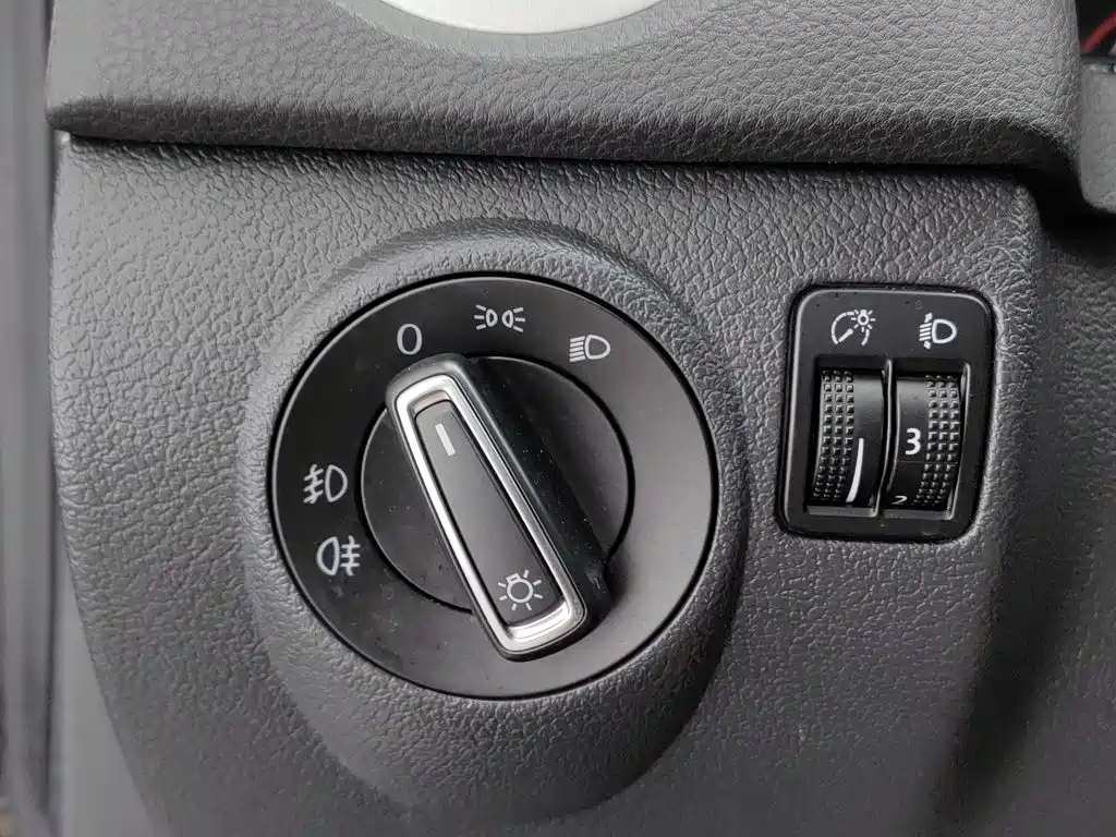 Volkswagen Tiguan — миниатюра 21