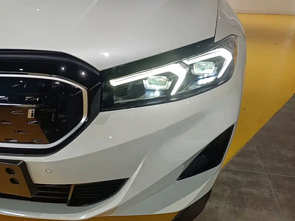BMW i3 — миниатюра 24