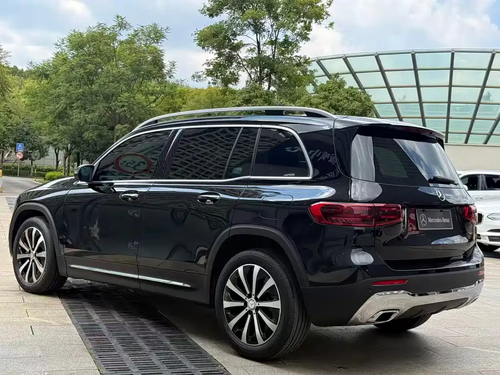 Mercedes-Benz GLB — миниатюра 5