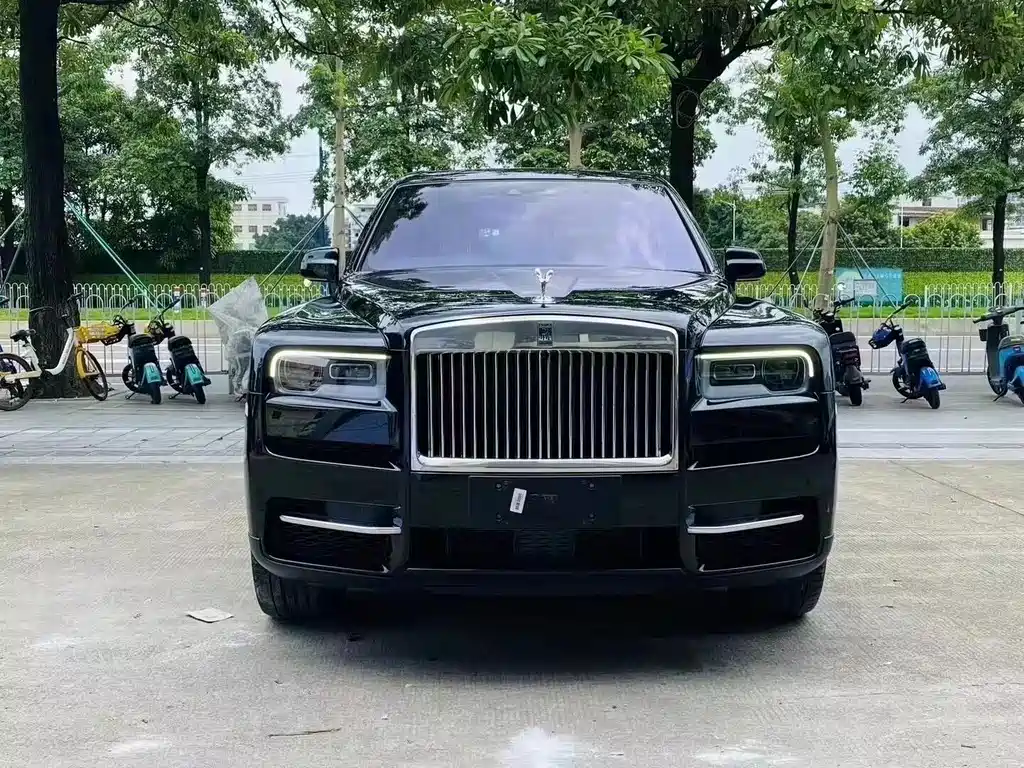 Rolls-Royce Cullinan 2020