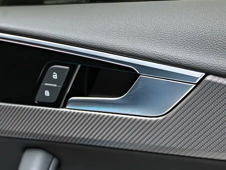 Audi A4L — фотографии объявления, Фото 30